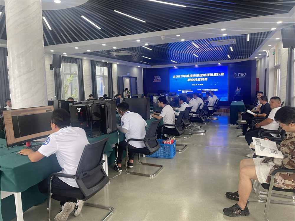 竞赛顺利举办-4.jpg